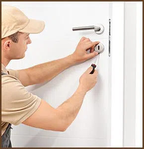 Lake Mann Gardens FL Locksmith Lake Mann Gardens, FL 407-545-7420