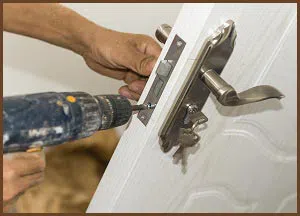 Lake Mann Gardens FL Locksmith Lake Mann Gardens, FL 407-545-7420